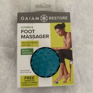 NWT GAIAM Teal Foot Massager